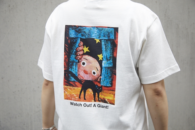 絵本Tシャツ 『巨人にきをつけろ！』